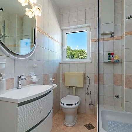Apartament Beachfront With Parking *